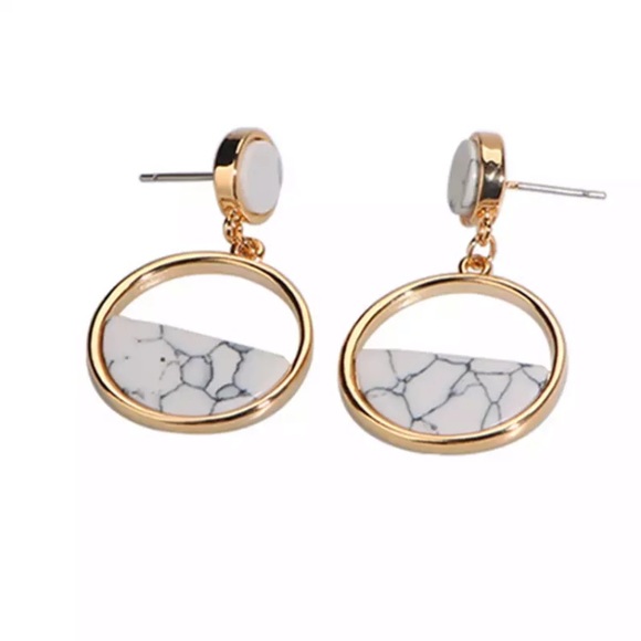 NWOT gold/white marble geometric circle earrings - Picture 4 of 7